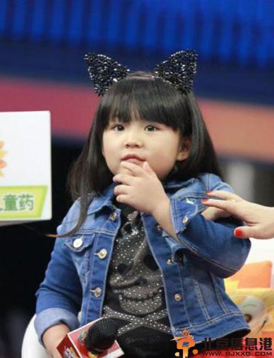 李湘女儿王诗龄近照个人资料 素颜与女儿合照曝光
