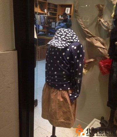 搞笑图片笑死人 这是光头人面像吗