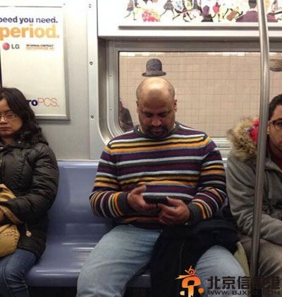搞笑图片笑死人 这是光头人面像吗