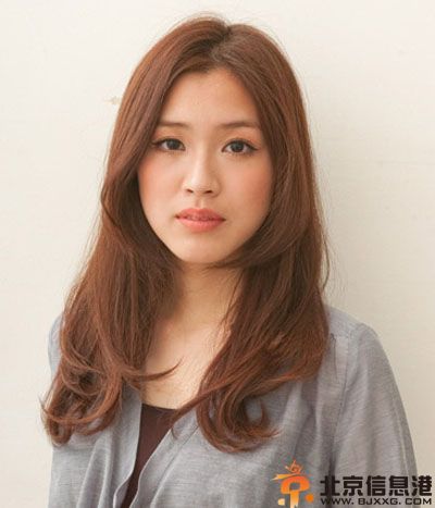 韩式斜刘海编发图解 打造甜美优雅约会发型