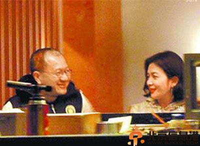 关之琳现任男友陈泰铭个人资料 公开场合齐亮相