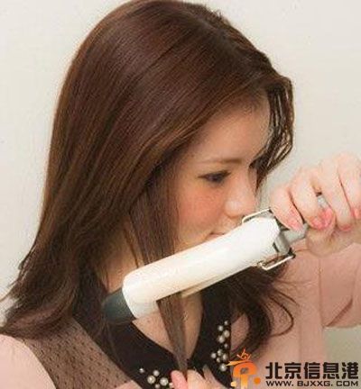 刘海编发教程图解7部曲 让你编出清新甜美风