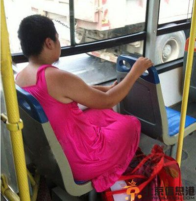 内涵笑话捐款聋哑人 知道真相的我眼泪掉下来
