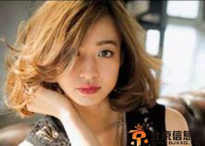 DIY女士中长发发型图片 4步让你瞬间变女神