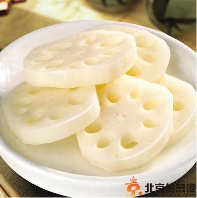 简单有效去眼袋方法推荐 教你自己在家DIY眼膜