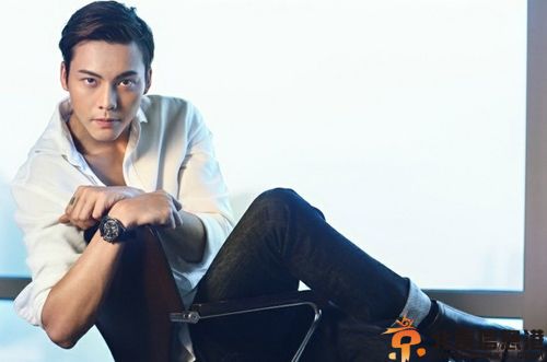 陈伟霆angelababy亲密合照外流 疑昔日恋情曝光