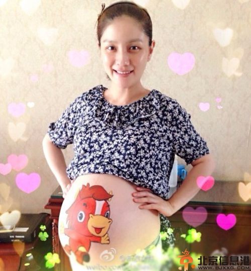 沙溢老婆胡可个人资料 二胎产子揭儿子近照