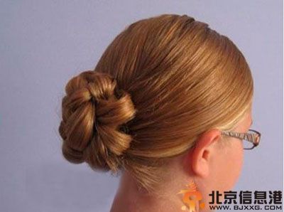 四股辫的编法图解步骤 两种时尚编法任你选