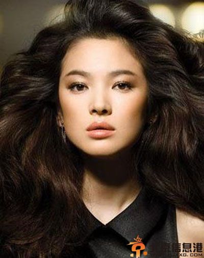 宋慧乔逃税25亿韩元 身高个人资料照片引话题