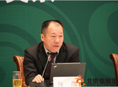 清华大学教授肖鹰博客资料 批韩寒是文坛丑闻