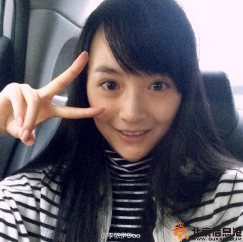 北影校花李依伊个人资料微博 整容男友是谁揭秘