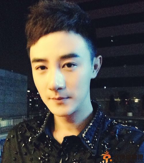 张倬闻老婆是谁揭个人资料 曝与李木子关系