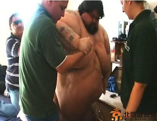 里基·那菩提照片 美国男子Ricky Naputi丧命肥胖