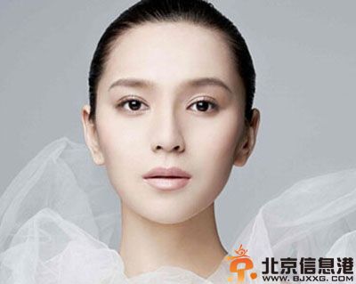 去鱼尾纹的小妙招 <a href='http://www.bjxxg.cn/health/' target='_blank'><u>健康</u></a>去皱紧致肌肤无压力