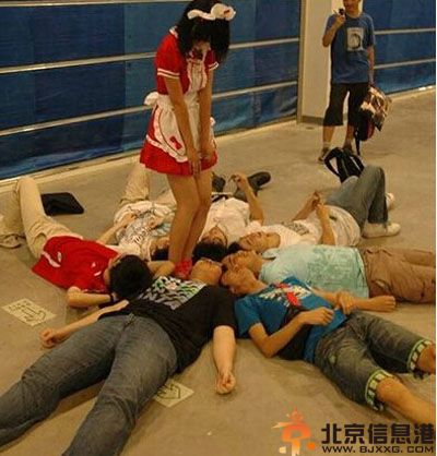 大自然的邪恶亮点图 大树你的节操哪儿去了呀
