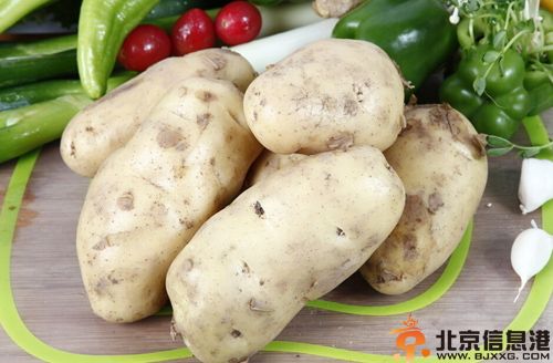马铃薯的功效与作用分析 性平味甘可解毒消肿