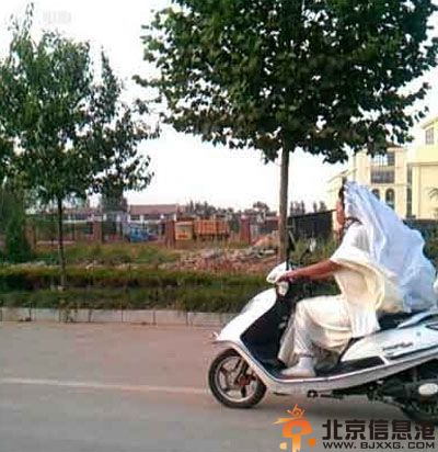 亮点图屌丝的世界你不懂 姿势太美我不敢多想