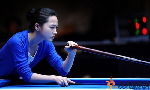 车侑蓝比基尼走光图片遭热搜 揭个人资料