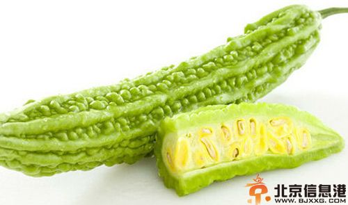 盘点苦瓜的功效与作用 美容保健好选择