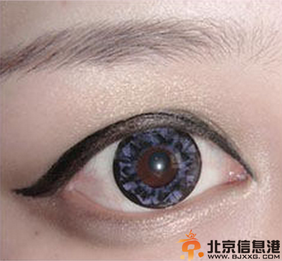 小烟熏淑女妆 焦点人物就是你