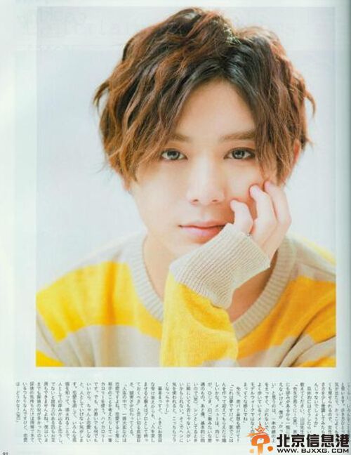 山田凉介个人资料身高 银发魅惑造型引关注