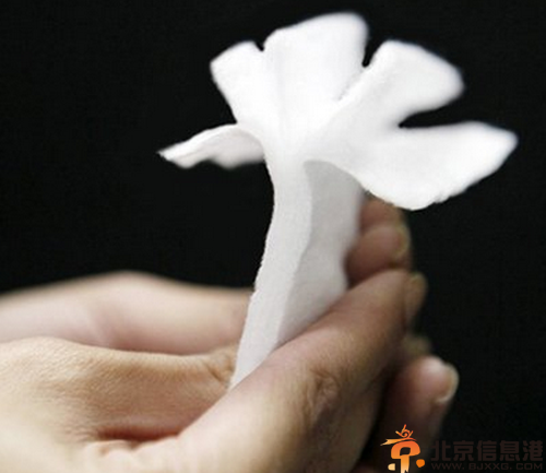 化妆棉怎么用 分享化妆棉的正确使用方法