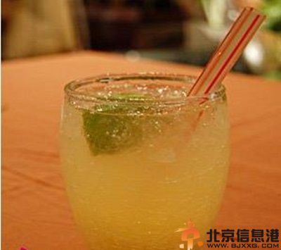 教你几种排毒祛痘的好方法 从内而外干干净净