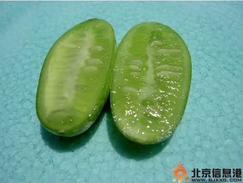 世界上最小的西瓜图片 一口一个价格不菲