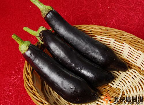 茄子的功效与作用分析 了解其食用禁忌很重要