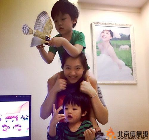 朱芳雨老婆胡美微博资料 与妻子离婚揭儿子照片