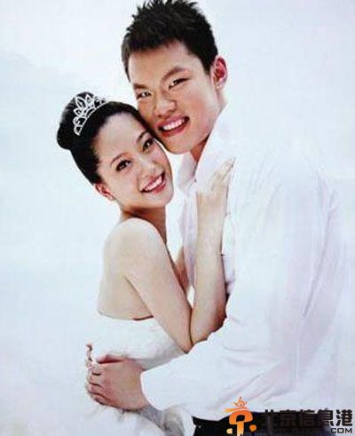朱芳雨胡美离婚原因 胡美微博曝朱芳雨有小三