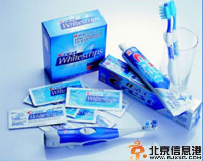 牙齿美白用什么牙膏 用对牙膏就能刷出闪亮牙齿