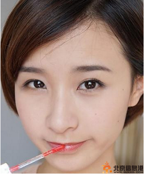 淡妆化妆步骤 甜美约会我有它