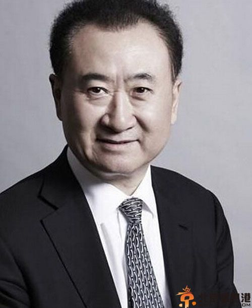 王健林资产身价揭秘 每分钟赚7万争当王健林之子