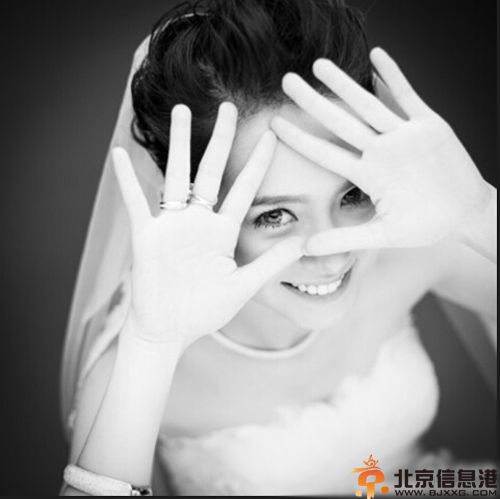 戚薇老公是谁揭个人资料 与李承铉结婚照曝光