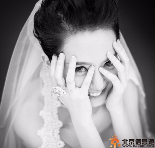 李承铉老婆戚薇个人资料 与戚薇婚结婚照曝光