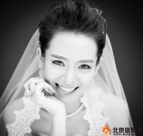 李承铉老婆戚薇个人资料 与戚薇婚结婚照曝光