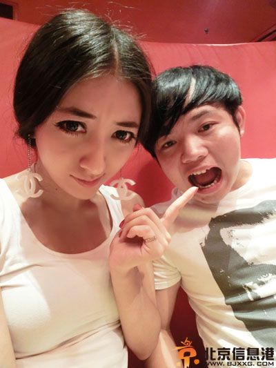 李维真女友安琪个人资料微博 车震视频疑炒作