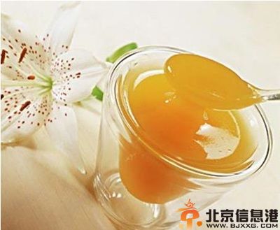教你脸上毛孔粗大怎么办 让你快速收缩毛孔