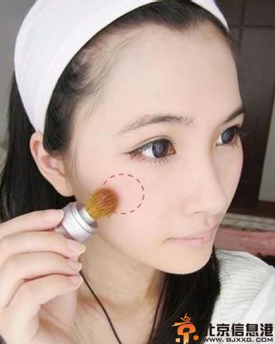 清新裸妆化妆步骤详解 让你轻松成为裸妆女神