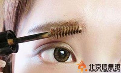 如何画大眼娃娃妆 8步让你打造混血芭比气质