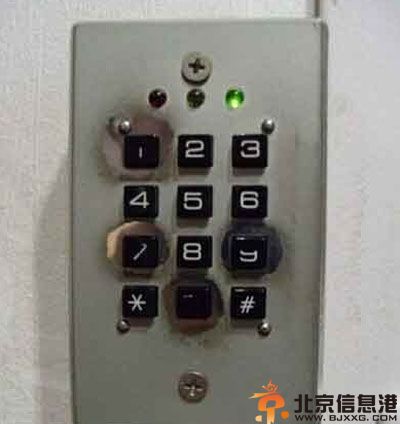 搞笑图片正确的表白方式 文艺青年和土豪的差别