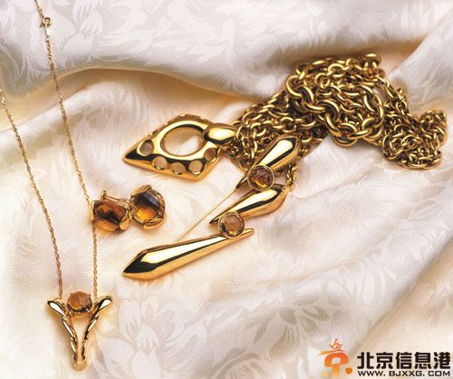 黄金首饰的保养方法有哪些 最全面的黄金保养小妙招