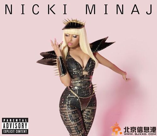 麻辣鸡nicki minaj个人资料素颜 撑爆服装露胸
