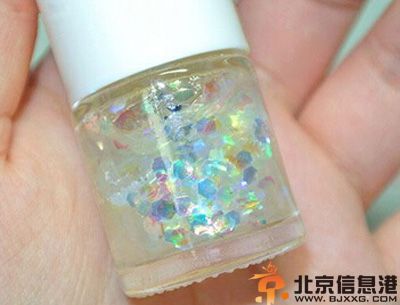法式美甲怎么做 法式美甲教程步骤图解
