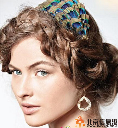 欧式新娘发型图片 宫廷般典雅婚礼