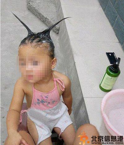 搞笑图片最佳熊孩子 妥妥的有前途