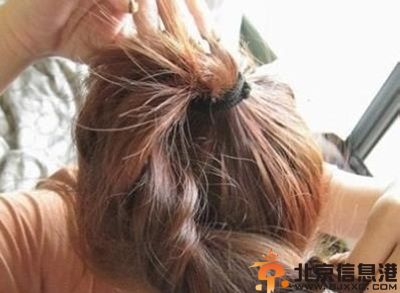 教你丸子头扎法步骤图解 让你对丸子头爱不释手