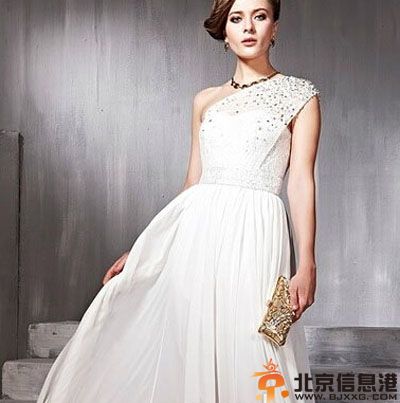 绝美优雅的新娘婚纱礼服推荐 做最动人的新娘