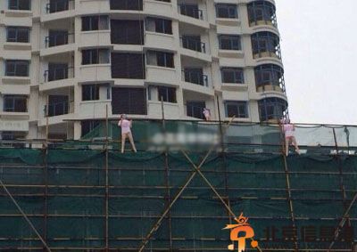 温州业主充气娃娃维权事件内幕 图片似集体跳楼